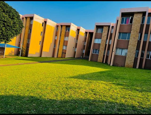 2 BEDROOM HOUSE FOR SALE IN FYNNLANDS